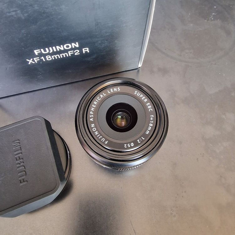 Paraluce Quadrato In Metallo Con Tappo Per Fujifilm Fujinon XF 18mm F2 R - Haoge LH-X53B