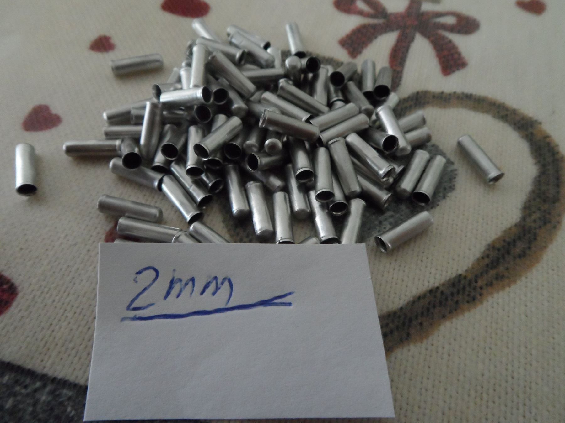 Ersatzteile: 100 Stück Endkappen 2mm – Neu und originalverpackt aus Riehen von tamola67 1