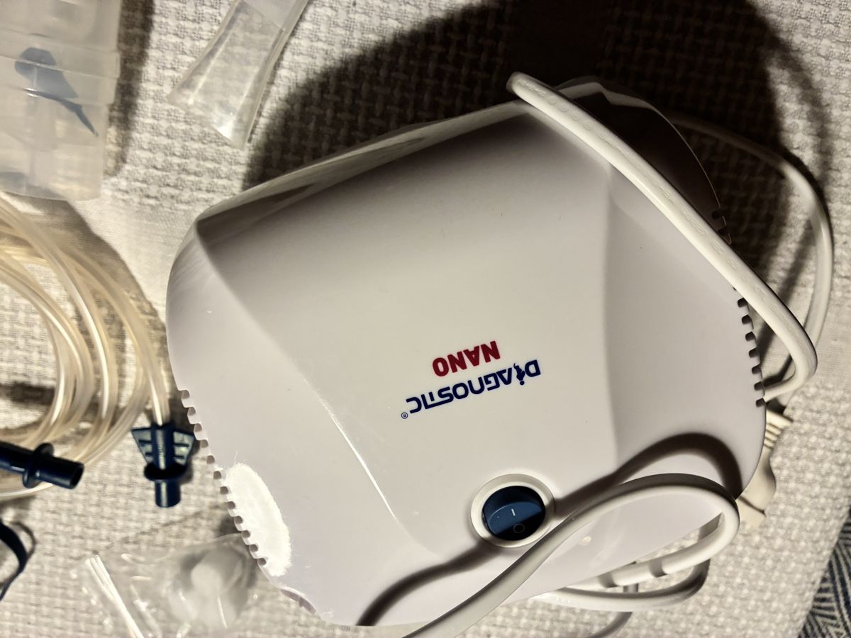 Attrezzature mediche: Diagnostic Nano Nebulizer /Inhalationsgerät – Usato da Untersiggenthal venduto da mic_ksv9 3