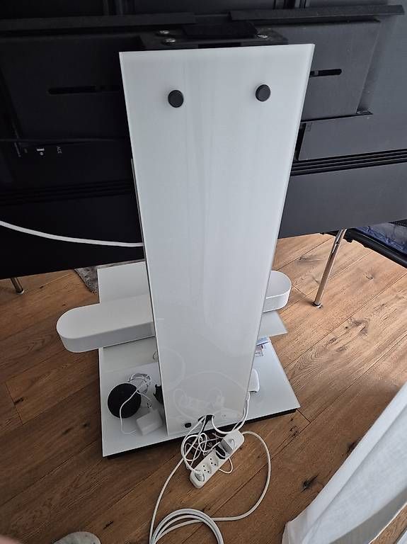 Mobili TV: Spectral Fernsehmöbel mit Rollen – Usato da Buchrain venduto da chrigebrunner 1