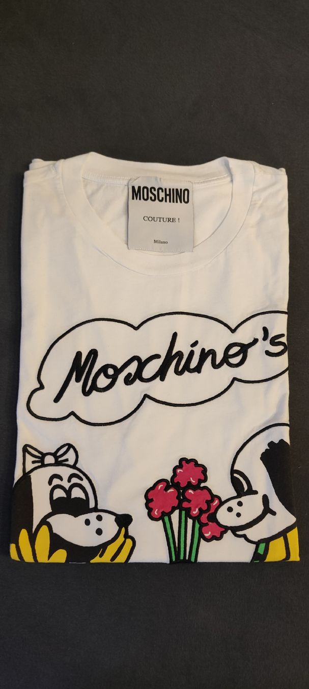 Moschino T-Shirts: Moschino T-Shirt Grösse M – Neu (gemäss Beschreibung) aus Beringen von Horsts_Garage