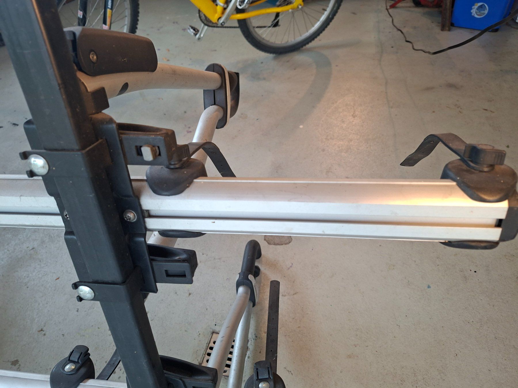Thule Barres de toit: Fahrradträger – D'occasion à Wängi par mas_7ldd 4