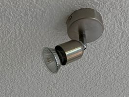 4 xDeckenspot chrom drehbar GU10 Fassung inkl. Glühbirne