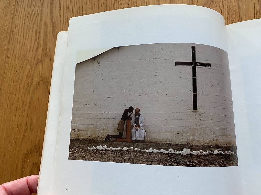 Libri: Peter Martens - Cruel Compassion – Usato da Bachenbülach venduto da photomoments 2