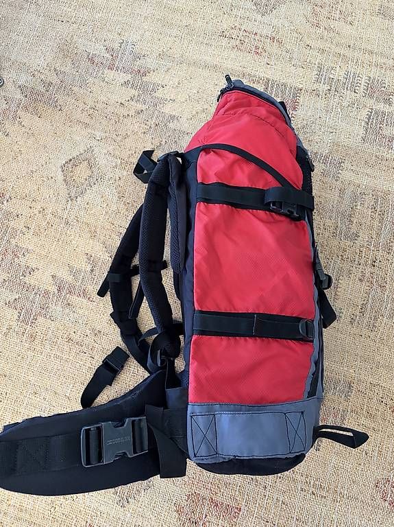 Zaini: Sac à dos randonnée Quechua 42 litres – Usato da Lausanne venduto da AMATP4 2
