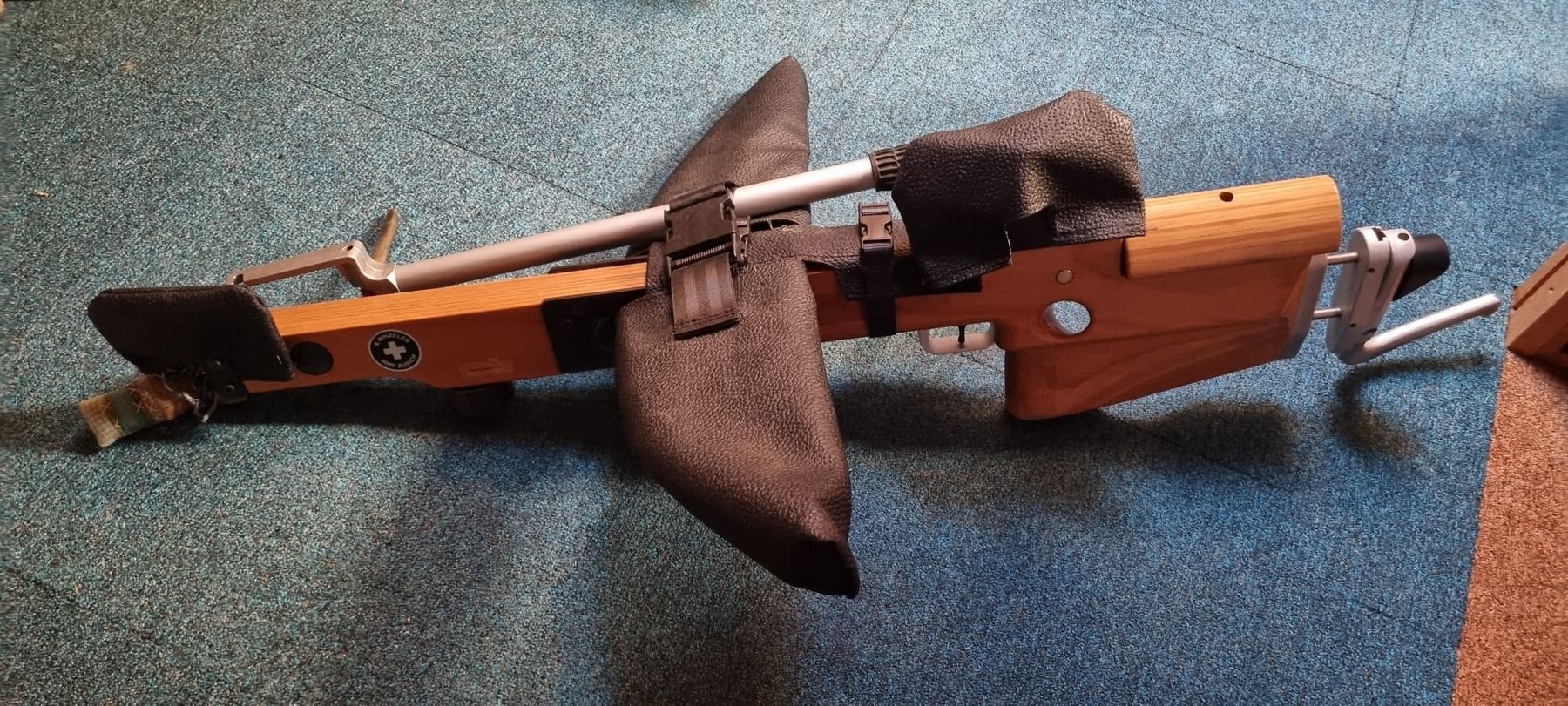 Tiro con l'arco: Armbrust Winzeler 30m Holz – Usato da Winterthur venduto da stutzrolf70