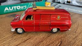 Ford Transit Van – Fire Service 1976 1:43 Dinky Toys
