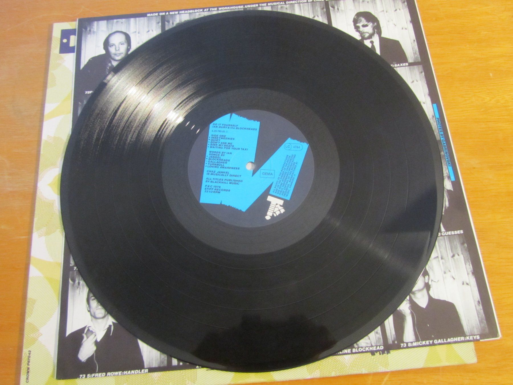 Dischi in vinile: IAN DURY & the BLOCKHEADS:   Do It Yourself – Usato da Seengen venduto da mikelele 2