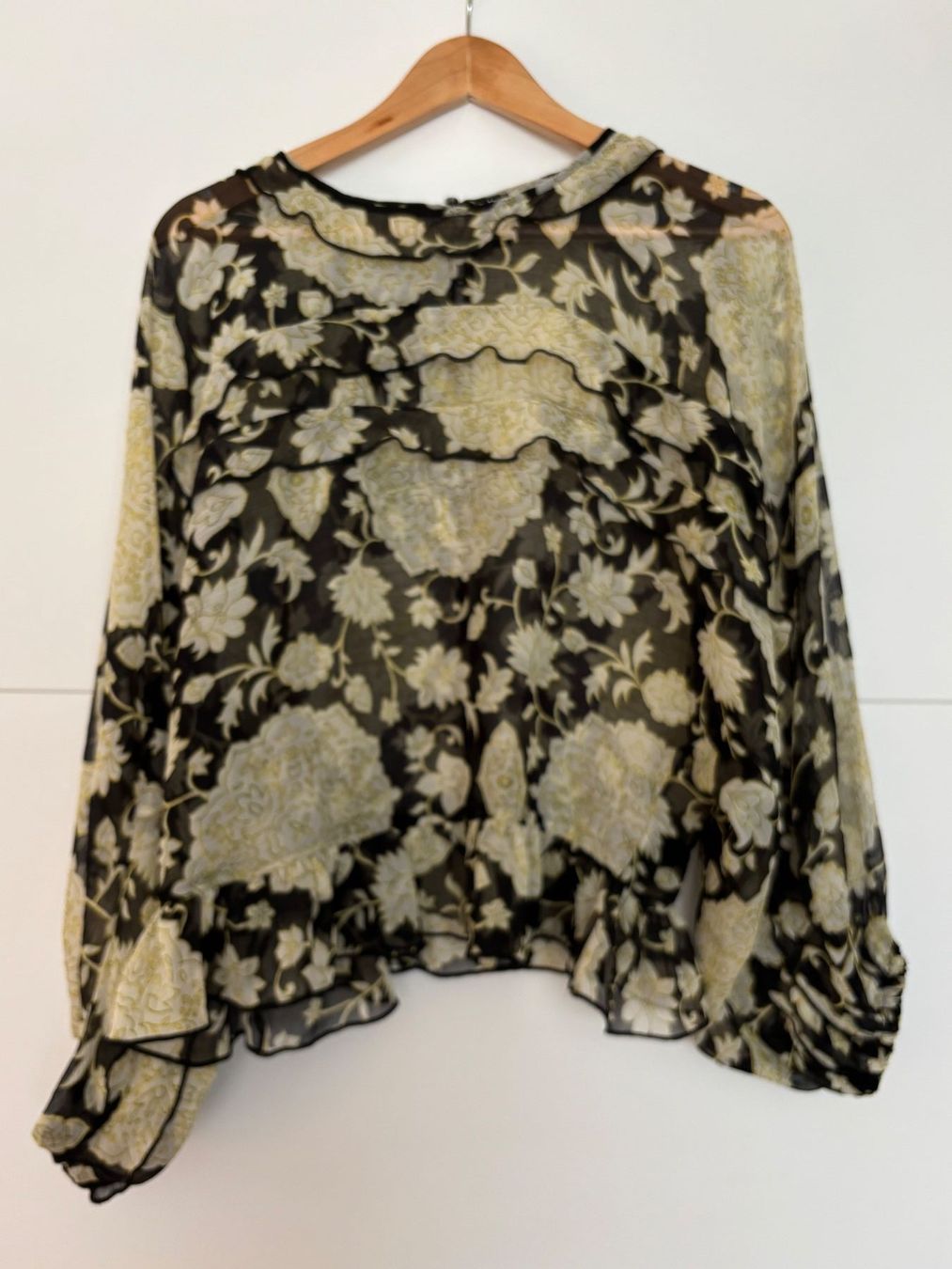 H&M Camicette: Damen Bluse florales Muster – Usato da Bülach venduto da bjoernbenny