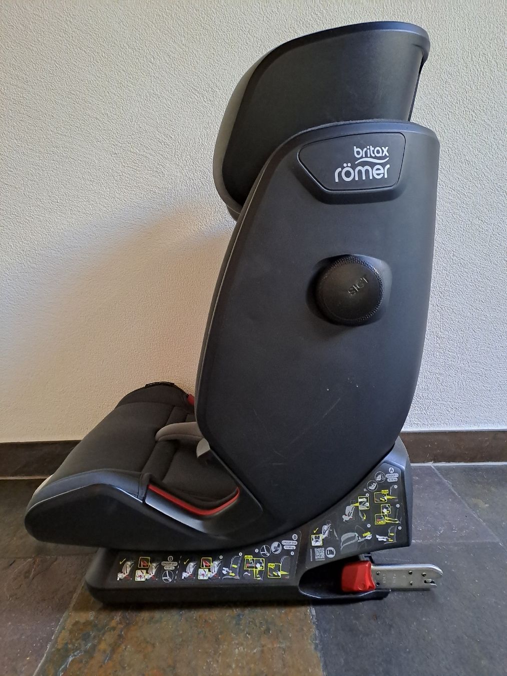 Britax Römer Auto-Kindersitze: Auto Kindersitz Britax Römer ADVANSAFIX IV R – Gebraucht aus Felsberg von cavan7000 3