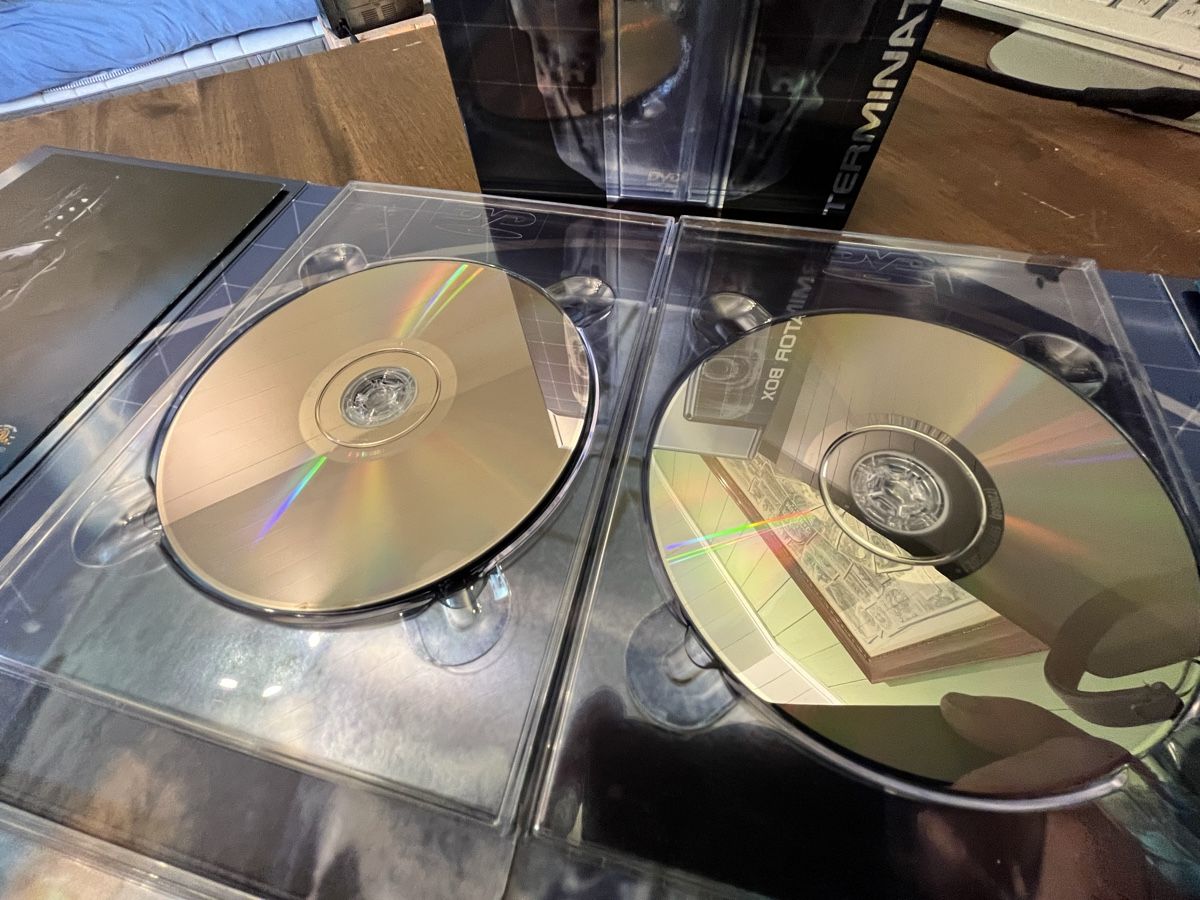 Alle DVDs: TERMINATOR BOX 6 DVD's – Gebraucht aus Wiesenberg von  7