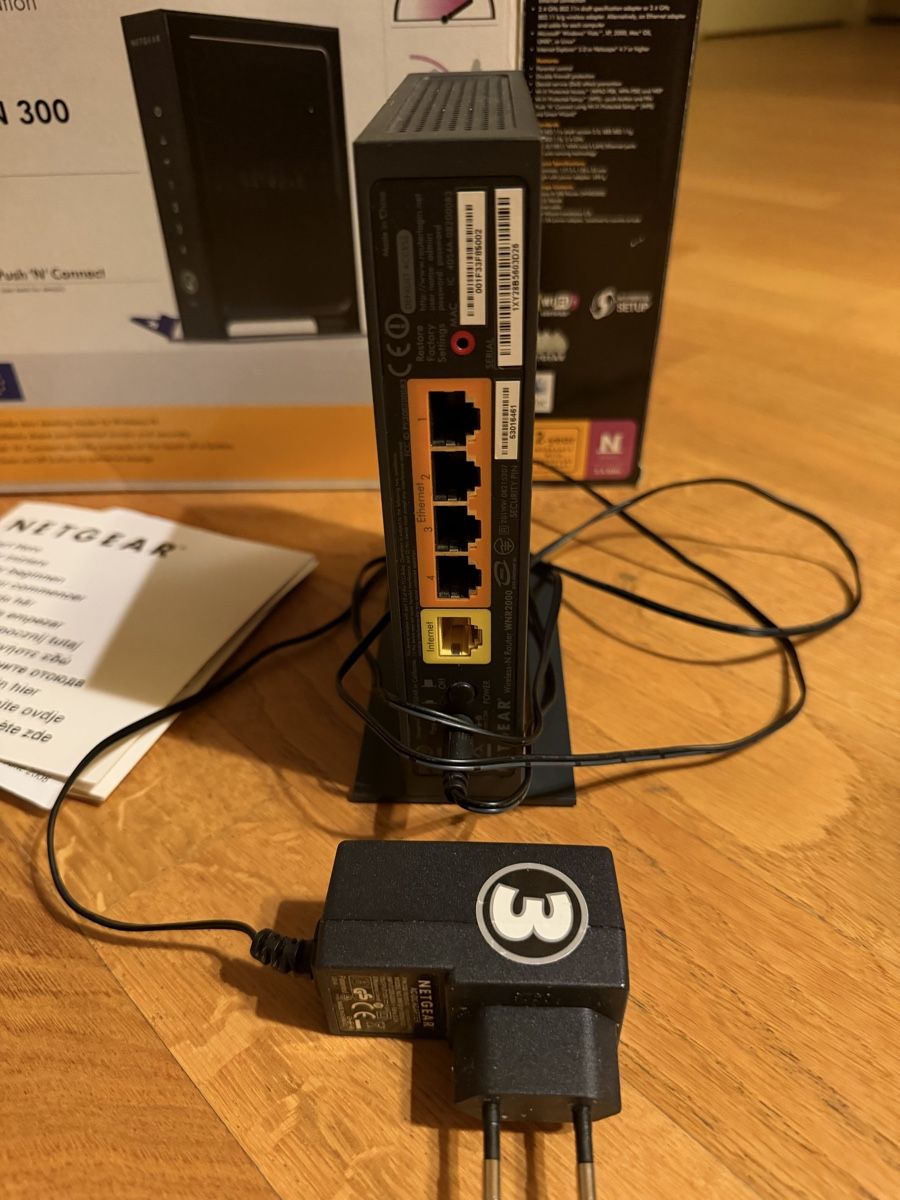 Netgear Modems & Router: NETGEAR WNR2000 WLAN-Router 300 Mbps – Gebraucht aus Thalwil von onurco 1