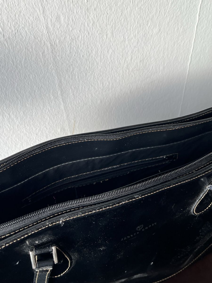 Taschen: Echtleder Tasche - schwarz – Gebraucht aus Zürich von olive_ 3