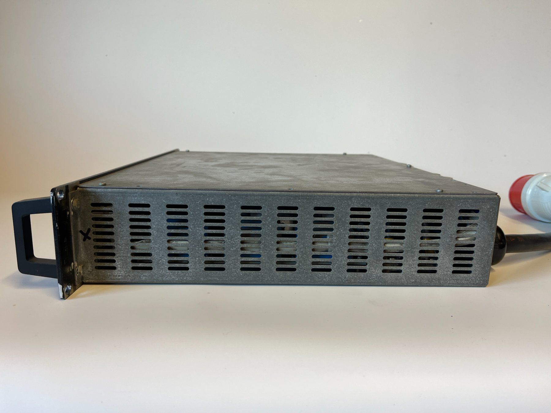 Sistema di controllo: Arena 1202 D Dimmerpack 12x 2kW – Usato da Zizers venduto da fiduciar 3