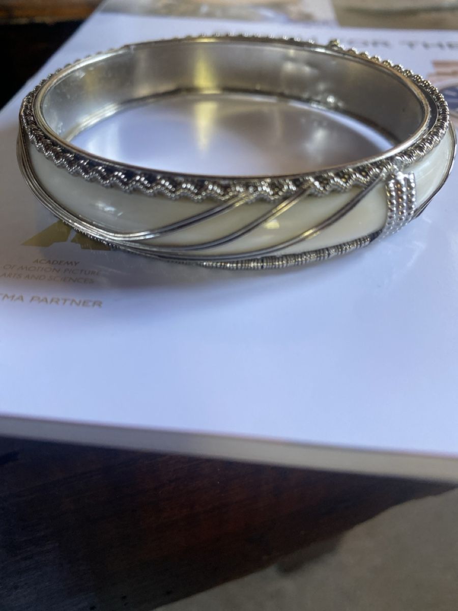 Bracciali & Braccialetti: Magnifique bracelet neuf  – Nuovo (secondo la descrizione) da Belmont-sur-Lausanne venduto da chu_vxf5