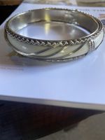 Magnifique bracelet neuf 