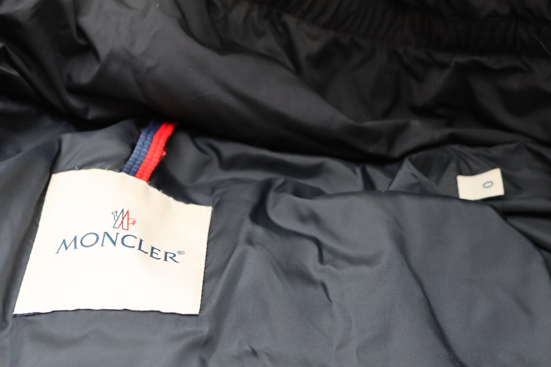 Vestes: Damen Moncler Jacke 0 – D'occasion à Balzers par MinimenschMia 7