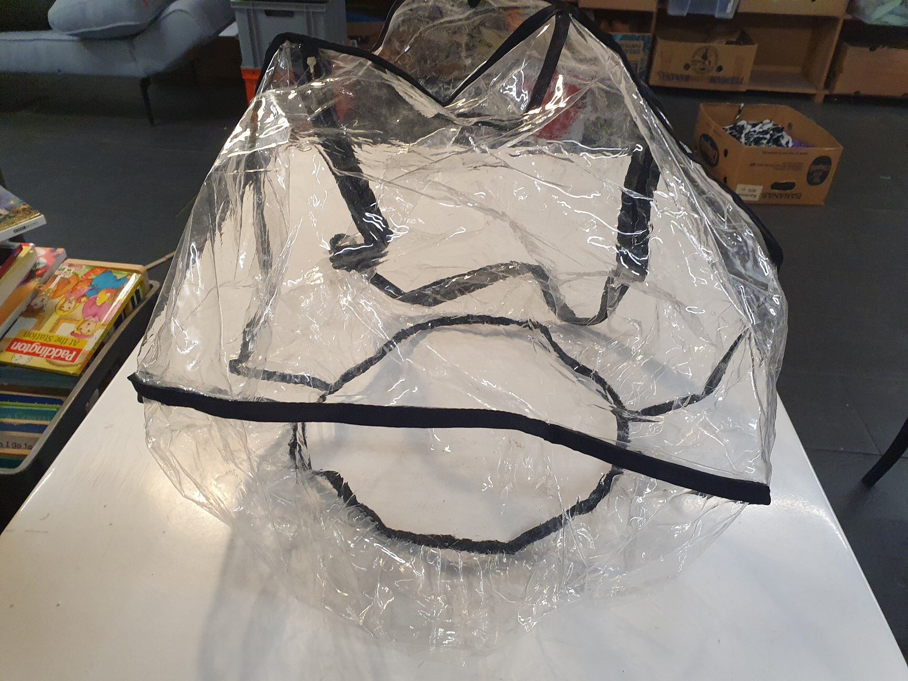 Carrozzine: Kinderwagen Regenschutz – Usato da Zürich venduto da loosebone 2