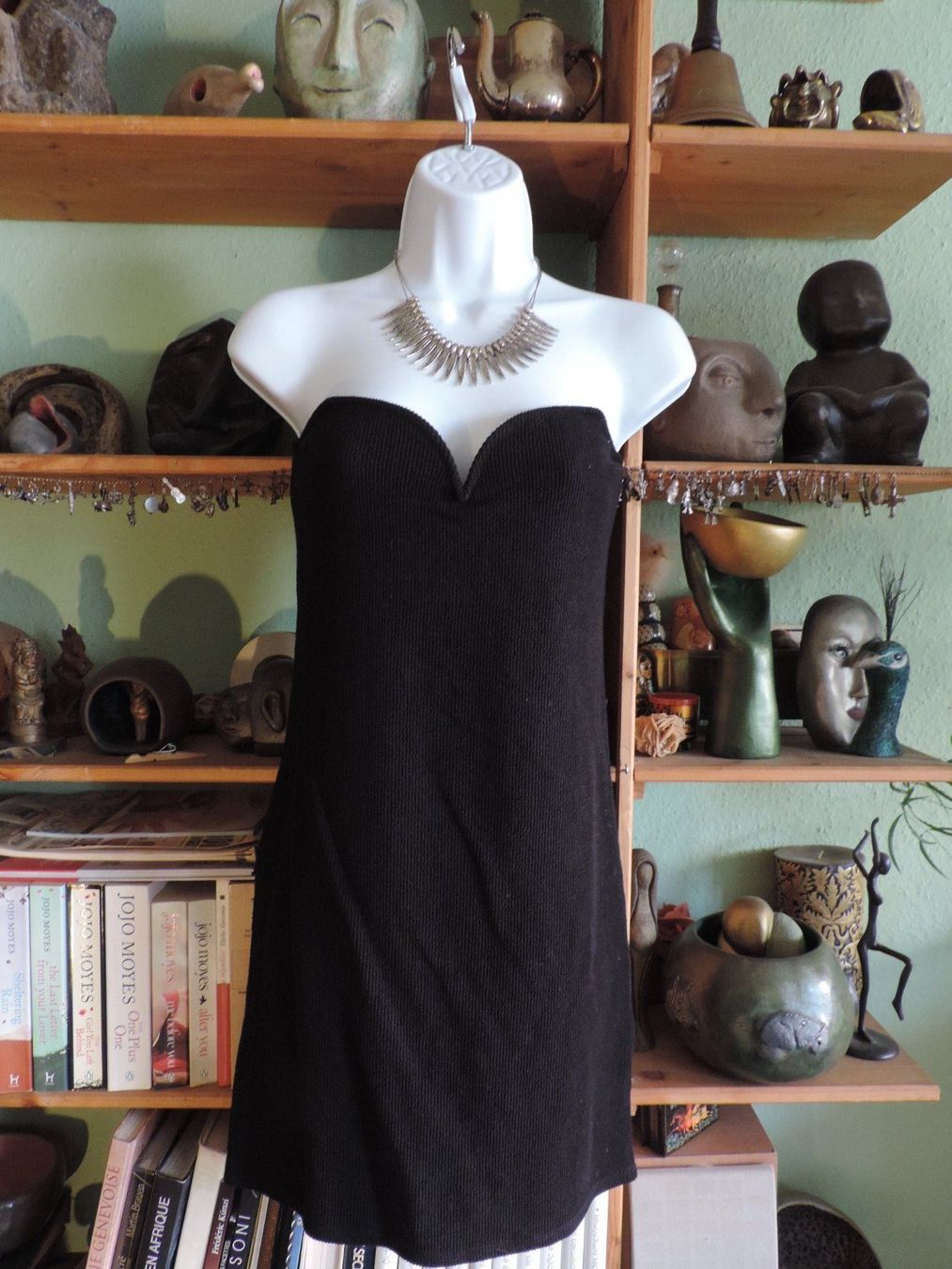 Vestiti: robe noire moulante – Usato da Genève venduto da Axelle333 1