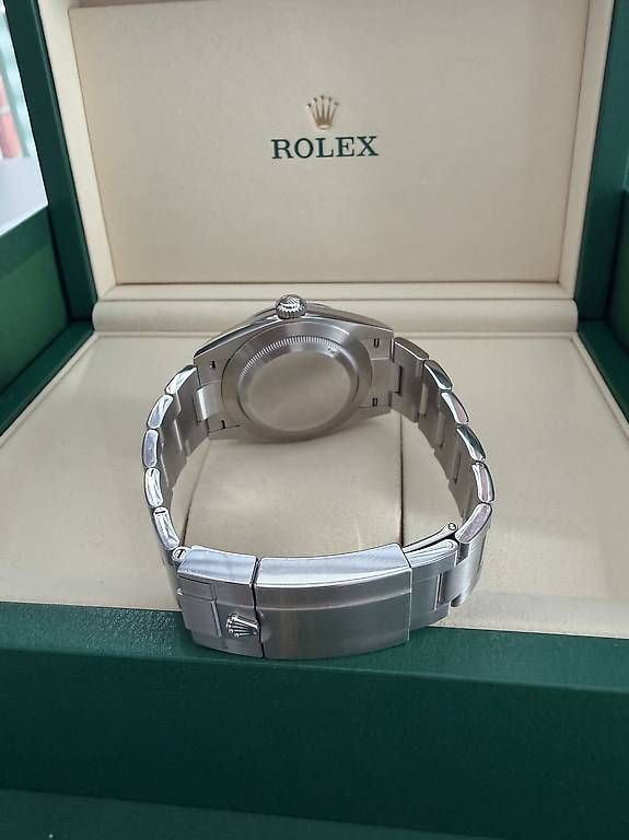 Rolex Uhren: Rolex Explorer I 40 – Gebraucht aus Zürich von timeio-swapwatch 7