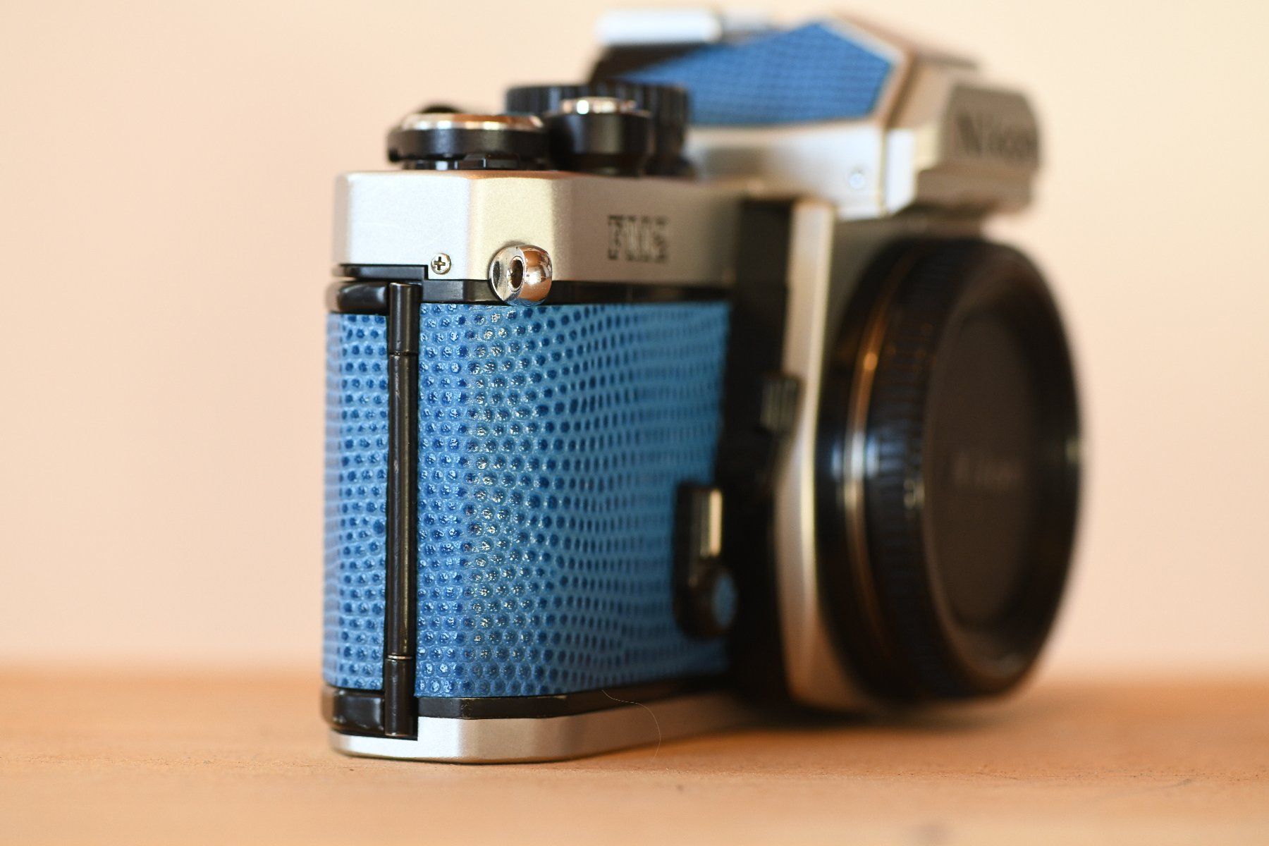 Nikon Appareil photo: Nikon FM 2 Blau – D'occasion à Rüthi (Rheintal) par Kunsttrifftdich 4