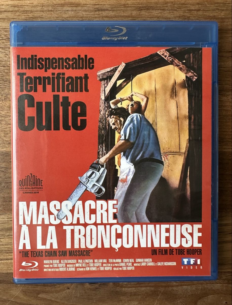 Tutti i DVDs: Massacre à la tronçonneuse Blu-ray  – Nuovo (secondo la descrizione) da Biel/Bienne venduto da Fab38