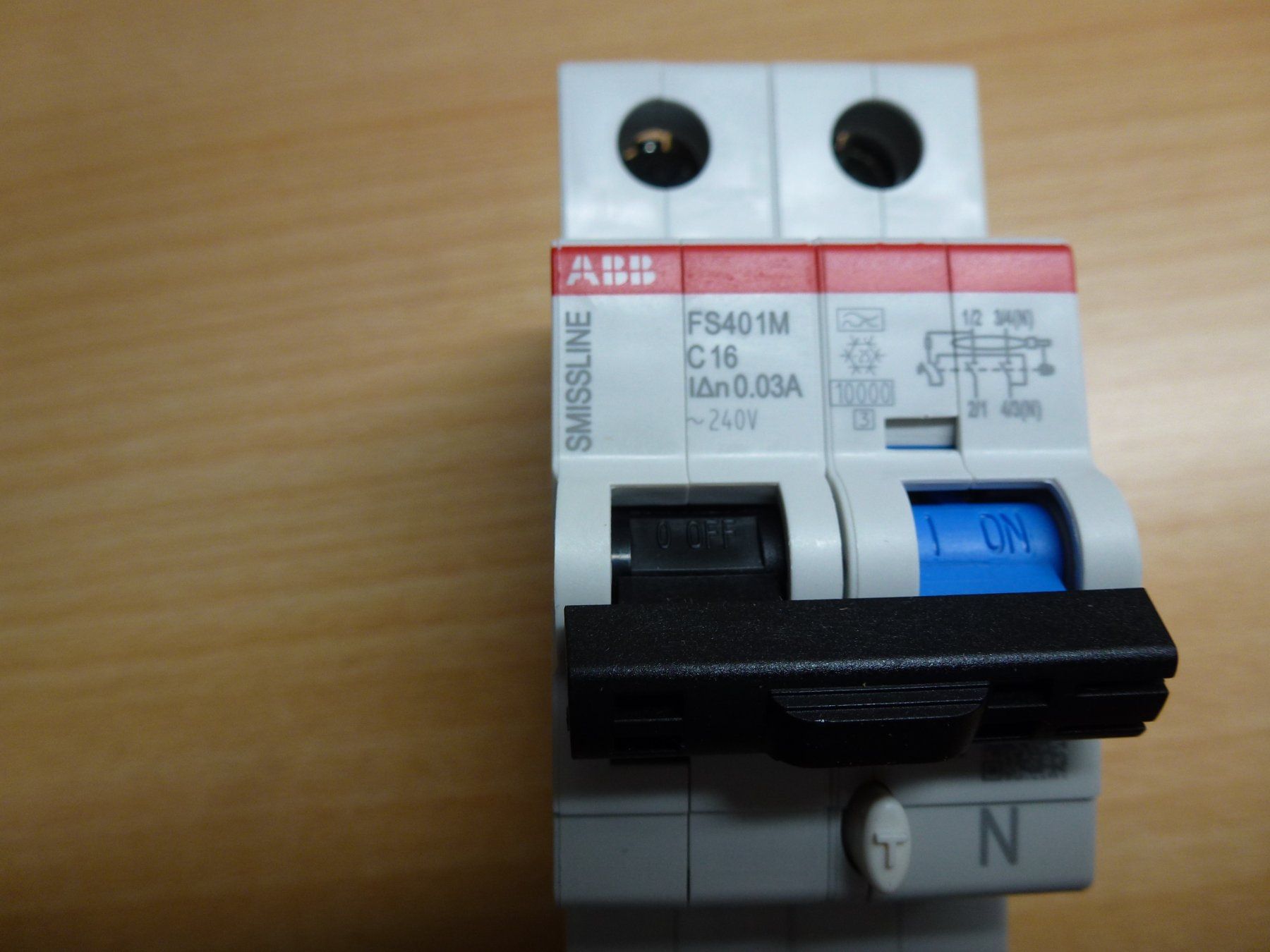 ABB Interruttori: FI-LS 2pol. C16 30mA ABB-smissline-S – Nuovo e nell'imballaggio originale da Hombrechtikon venduto da HGK50 1