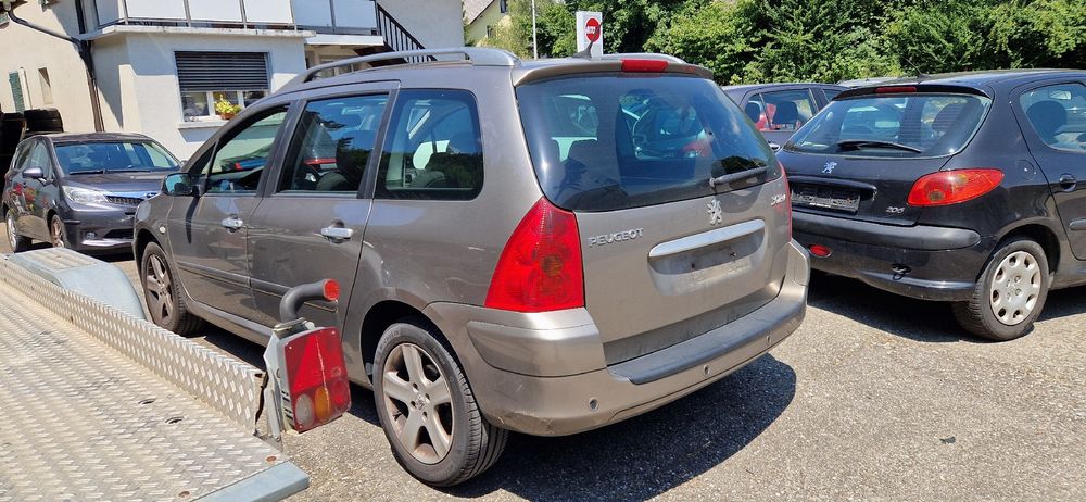 Peugeot Automobili: Peugeot 307 Berak 2.0i nur 120'000Km Automat – Usato da Lützelflüh-Goldb venduto da Rampenverkauft 7