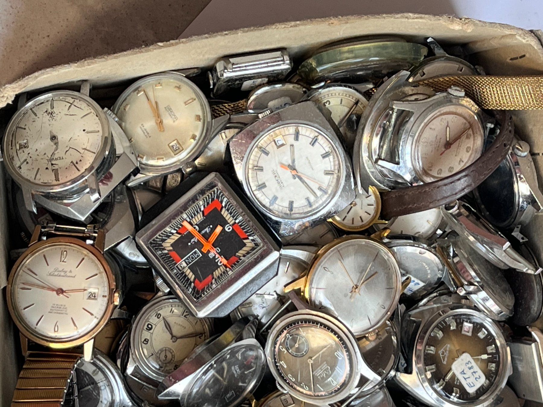Uhren: Lot Vintage Uhren – Defekt aus Worblaufen von chronyves 7