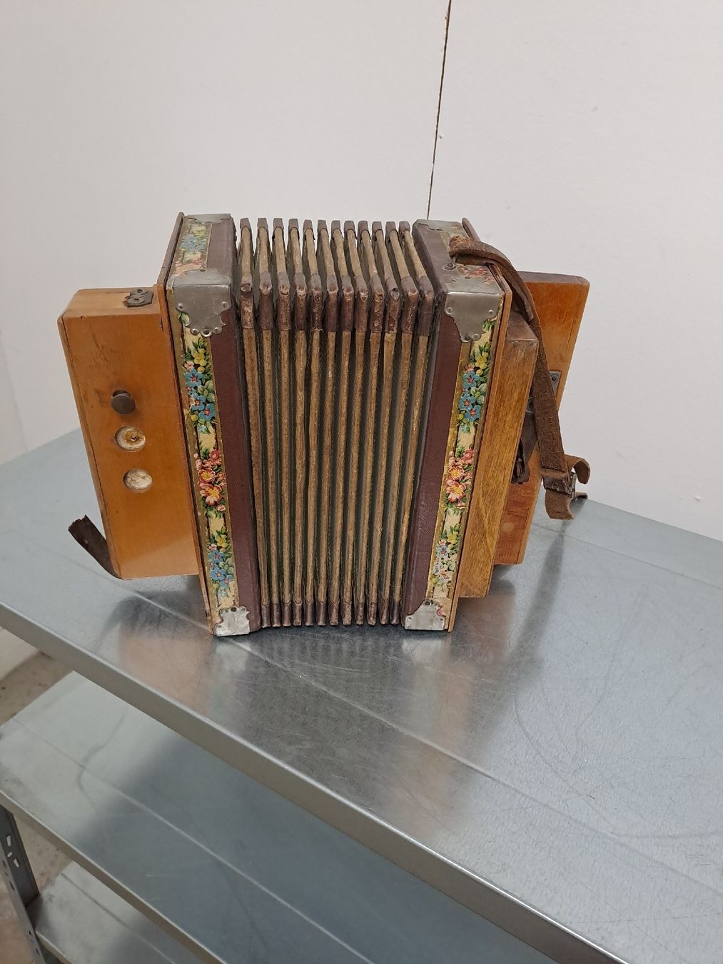 Strumenti musicali: langnauer orgeli – Usato da Villeneuve venduto da BibiVintage 2