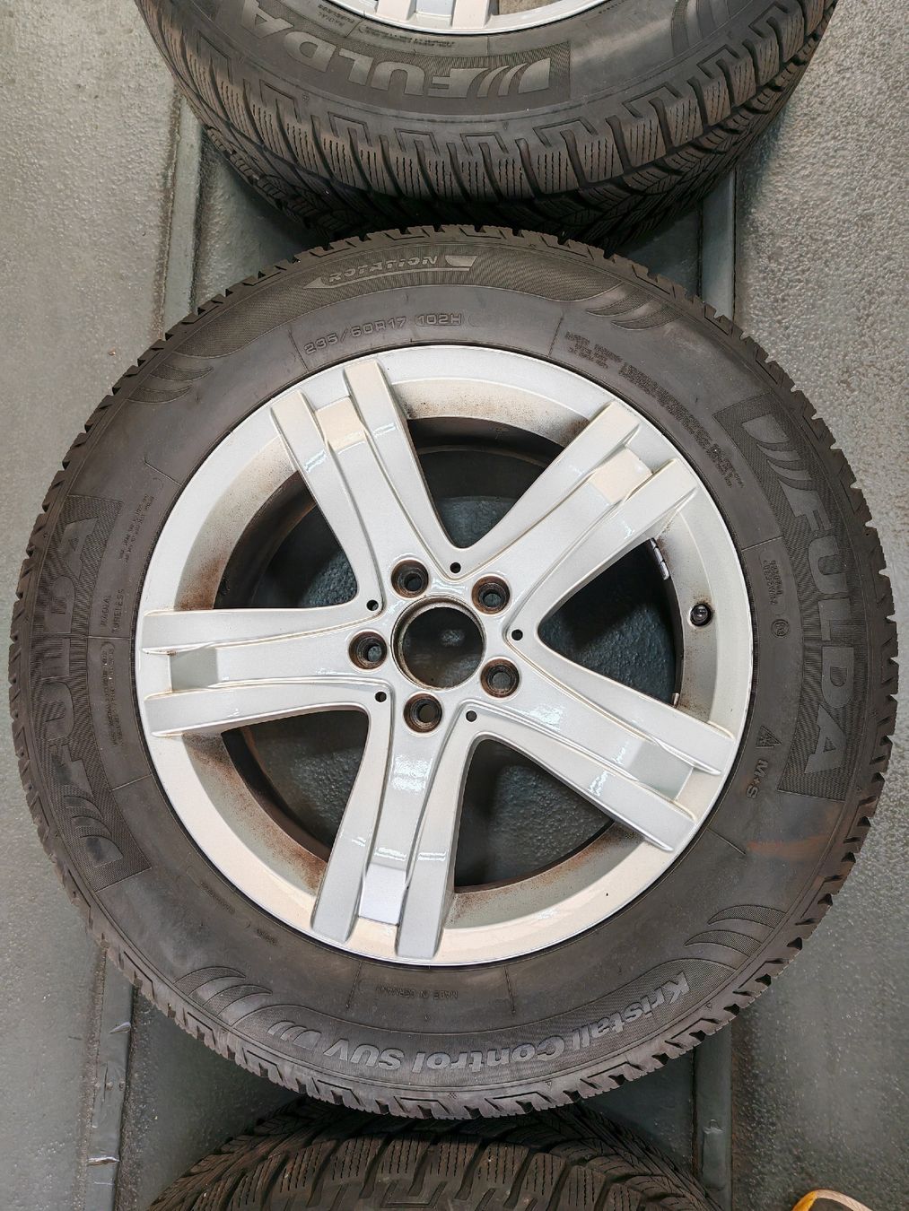 Pneumatici & Ruote complete: Mercedes GLK Winterräder 17" – Usato da Oberengstringen venduto da 156driver 3