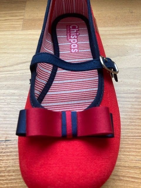 Scarpe per ragazze: Mädchen Ballerina Grösse 29 – Nuovo (secondo la descrizione) da Zürich venduto da lilizurich 1