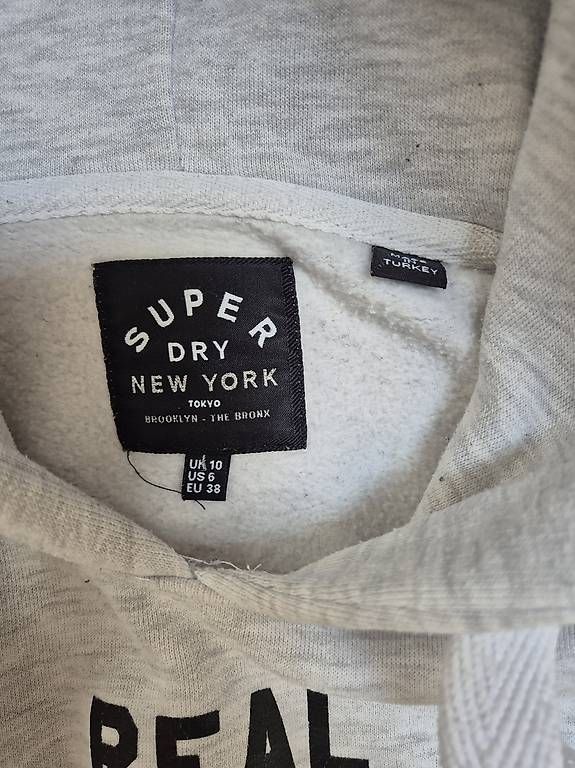 Pulls & Sweat-shirts: Superdry Damenpullover Gr.S – D'occasion à Mettmenstetten par AngelaDell 2
