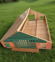 Kuhstall+Hühnerstall mit 38 kleinen  Tieren