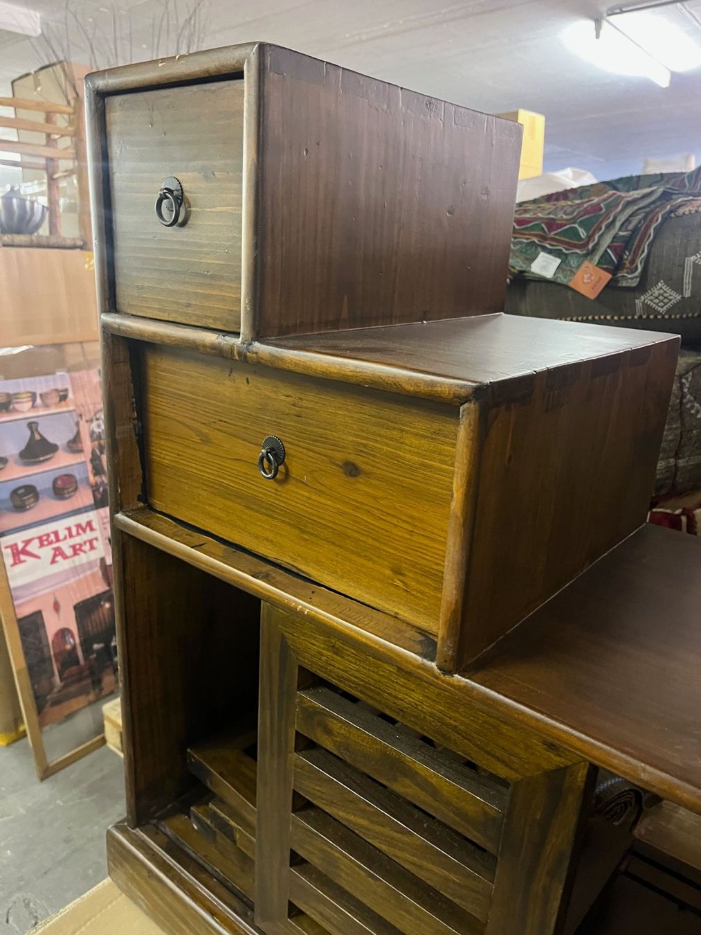Cassettiere: Treppenschrank aus Holz | LIQUIDATIONSVERKAUF – Nuovo (secondo la descrizione) da Alpnachstad venduto da ann_9vpm 2