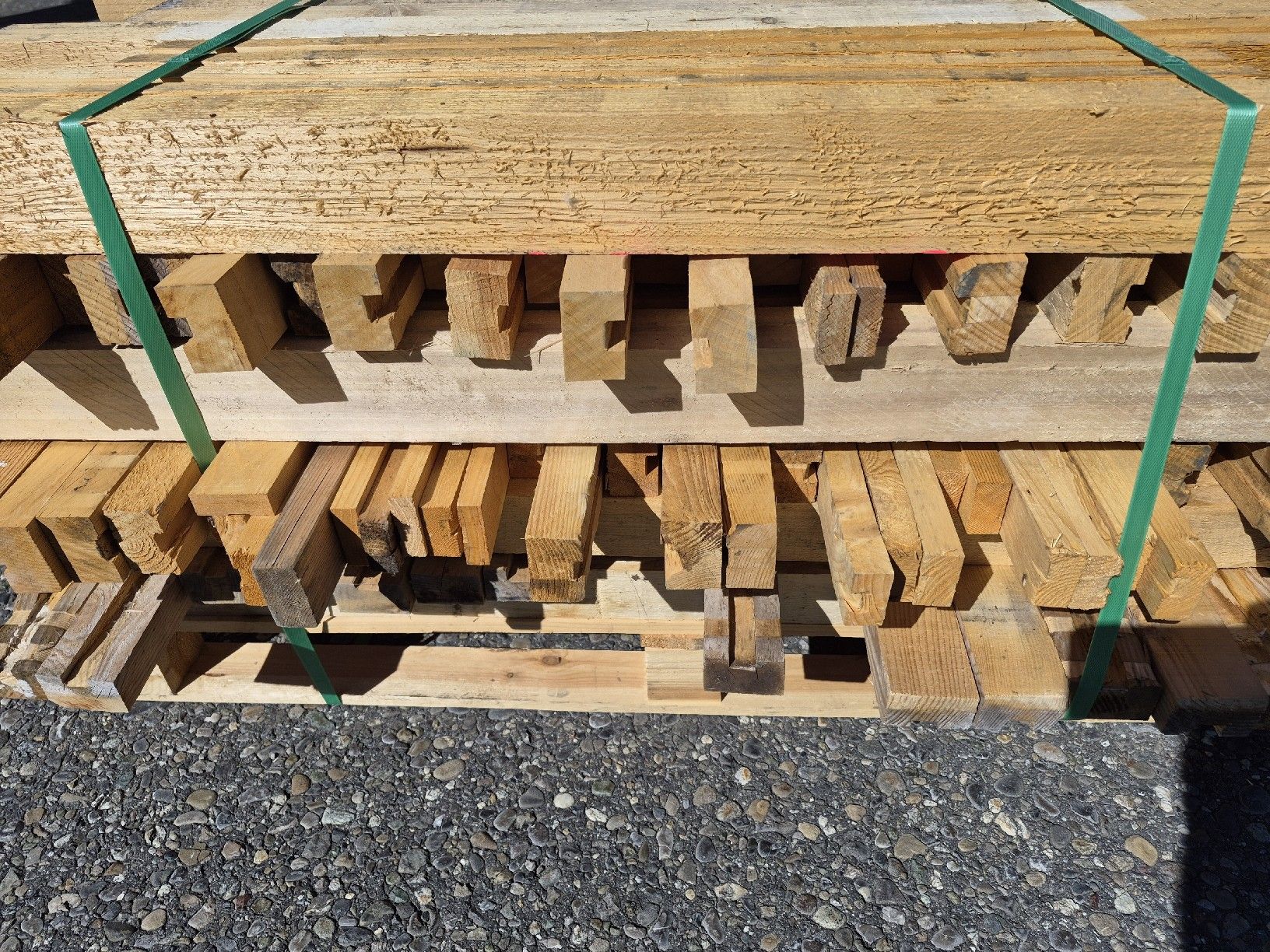 Holzartikel: Brennholz leicht – Gebraucht aus Teufenthal AG von ChT. 1