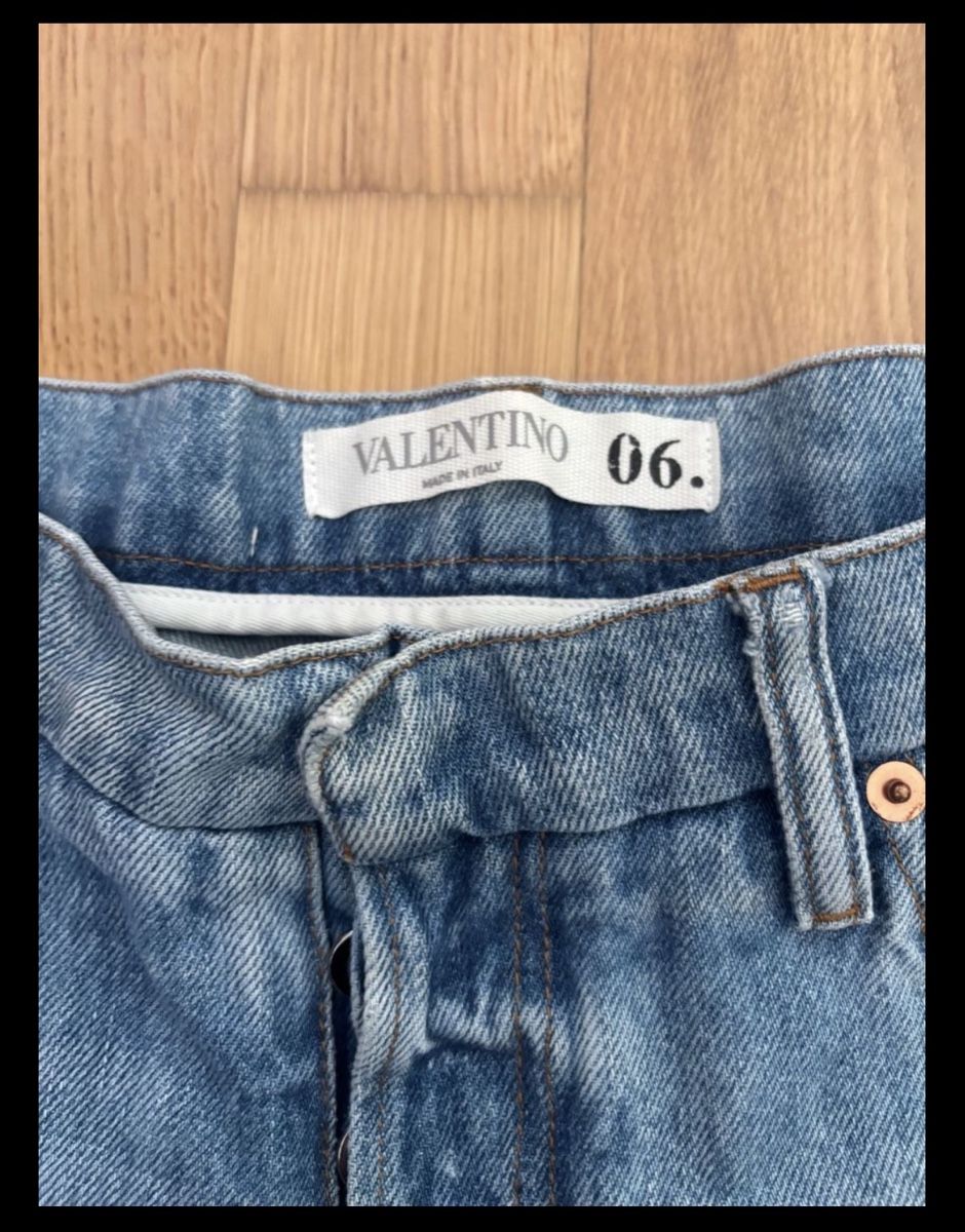 Jeans: Valentino Jeans Hose,  W29 – Usato da Zug venduto da vik_p5lx 1