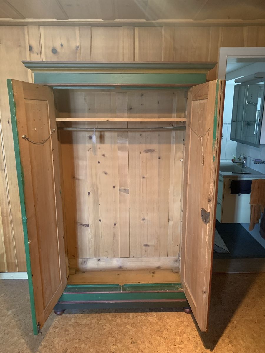 Holzartikel: Bauernschrank Handgemalen – Gebraucht aus Erlinsbach SO von ch_holliger 1