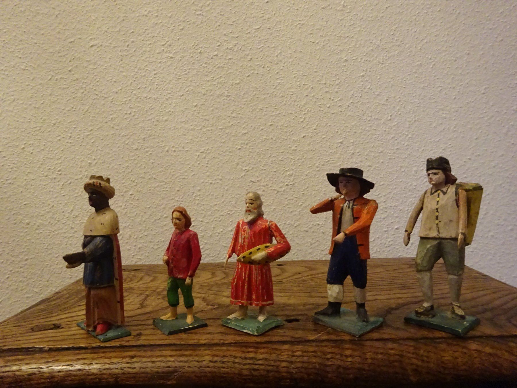 Statuette: Antike Krippe Krippenfiguren – Usato da Esslingen venduto da eintagammeer 3