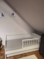 Kinderbett weiss inkl. Matratze, Gitterbett umbaubar 70x1...