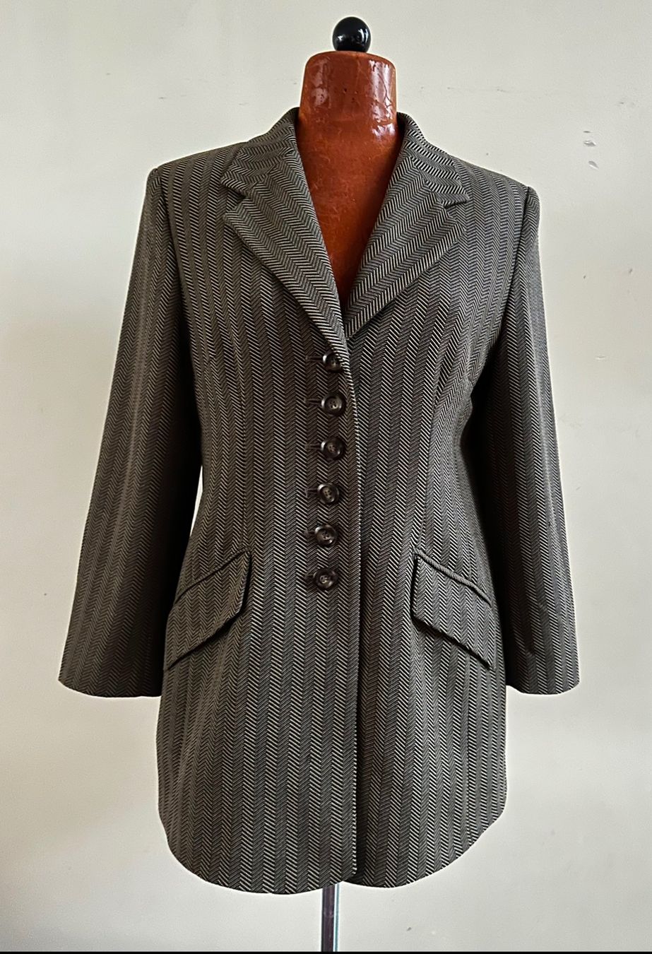 Giacche: Jaeger Vintage Schurwoll-Blazer 38 – Usato da Ipsach venduto da Lary_Sommer