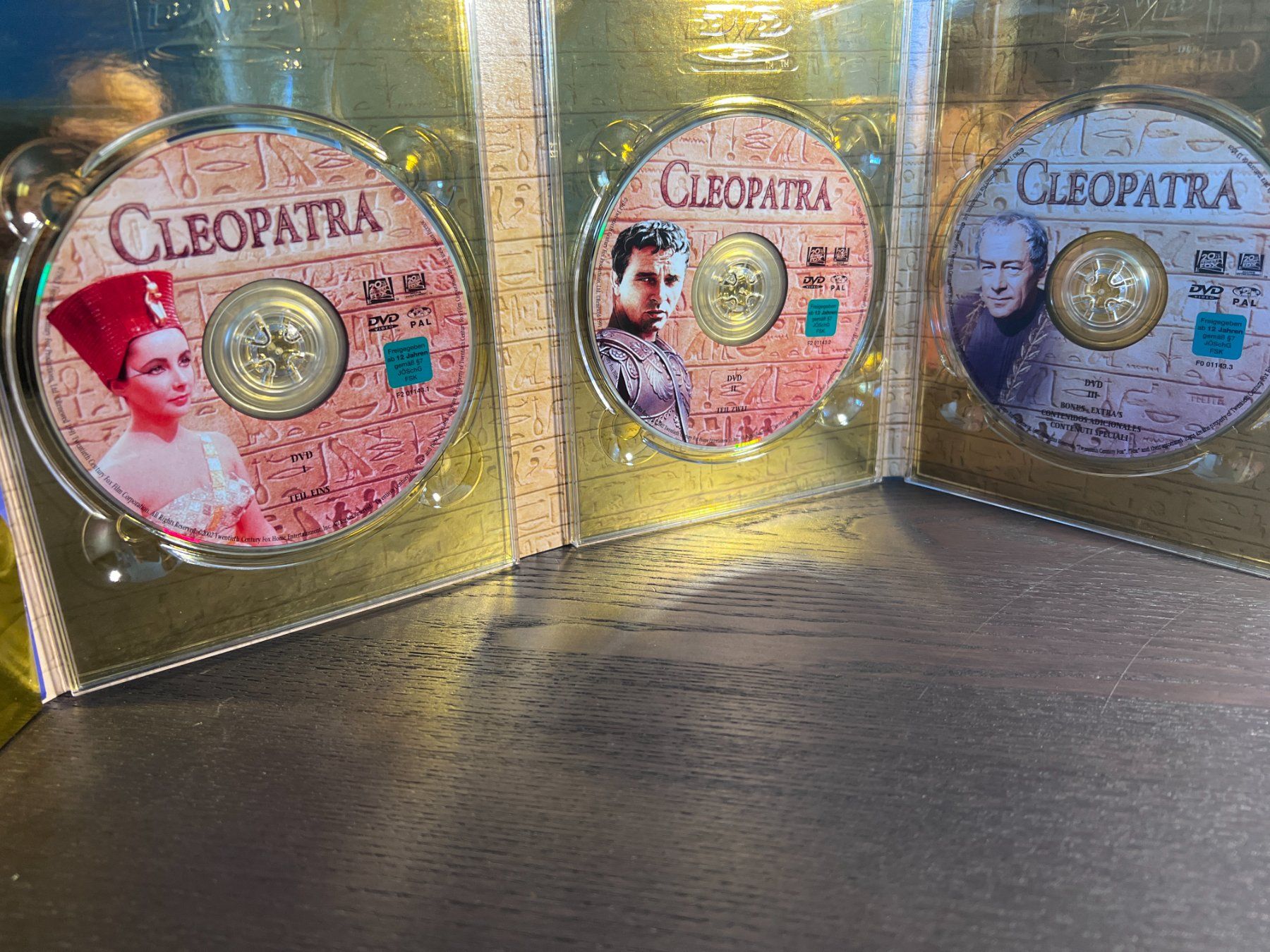 Alle DVDs: Cleopatra – Gebraucht aus Zürich von FilmFreunde 3