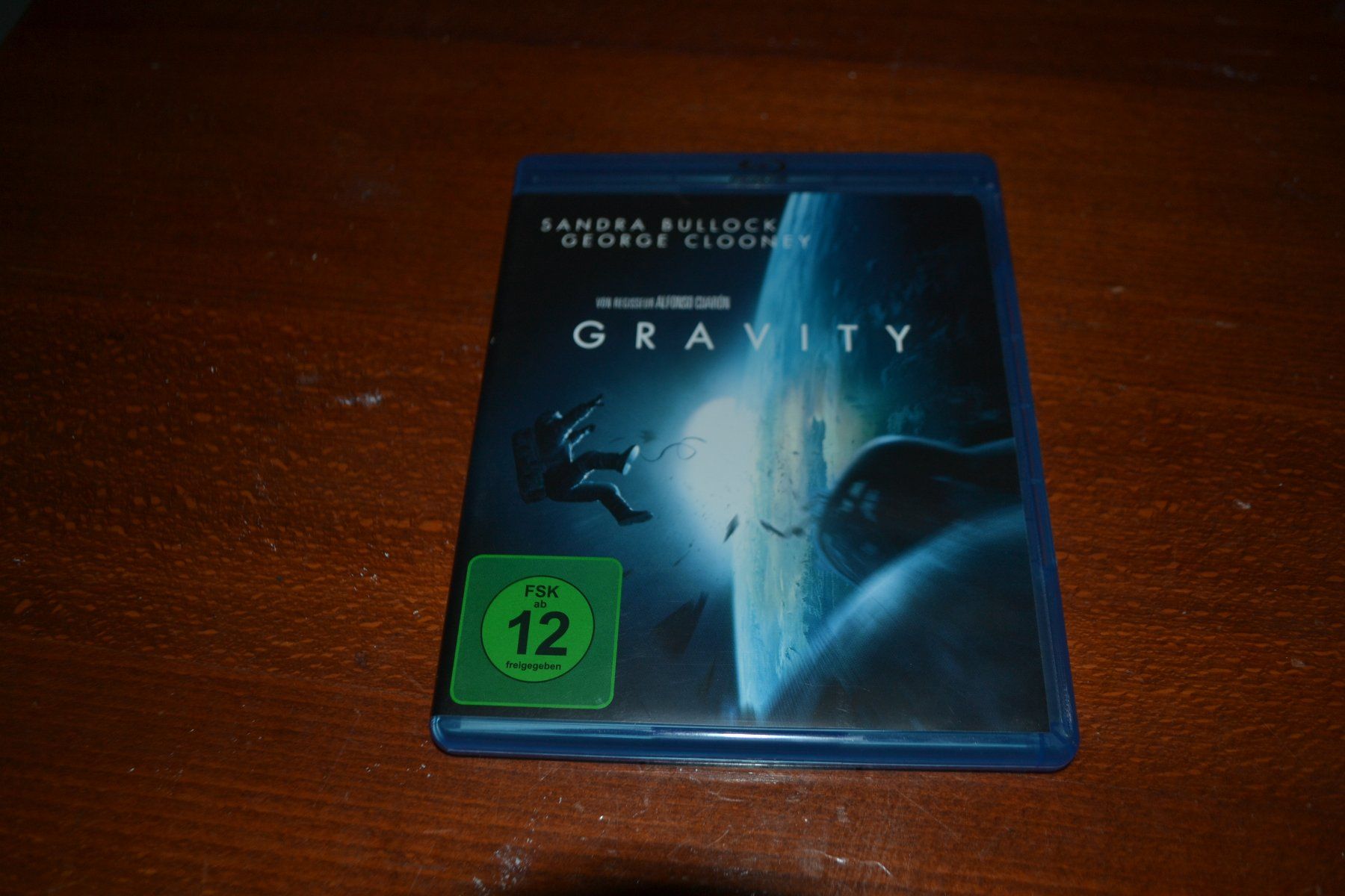 Alle DVDs: Gravity – Gebraucht aus Laupen ZH von chefdom
