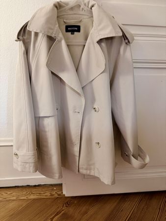Kurze Trench MEOTINE