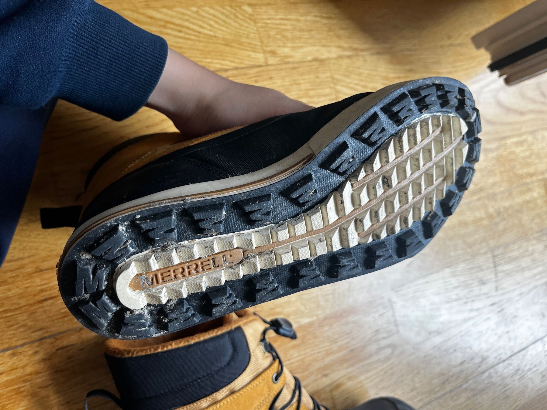 Merrell Chaussures hommes: Hiking shoes merrell size 36 – D'occasion à Genève par toandfrom 4