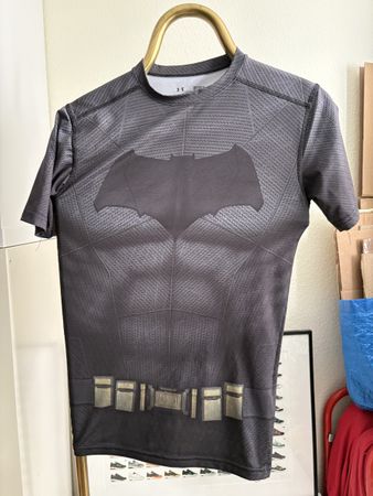 T-shirt Under Armour Batman Heatgear compression, Size M