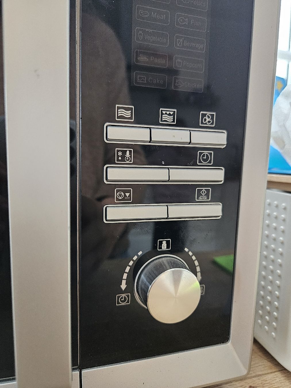Appareils de cuisine: Mikrowelle – D'occasion à Hermetschwil-Staffeln par Tamara1008 2