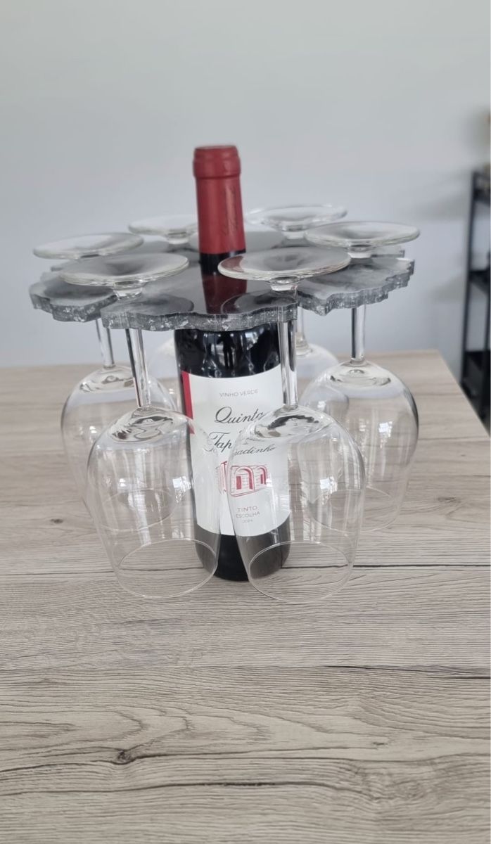 Tutte le decorazioni: Porte-verres à vin en résine époxy – Nuovo e nell'imballaggio originale da Moutier venduto da francisco20