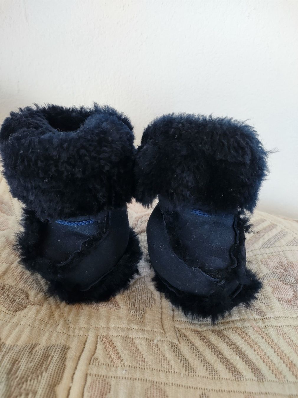 Schuhe für Jungen: Lammfell Babyschuhe bis 11 Monate – Neu (gemäss Beschreibung) aus Weite von Uhu36uhu