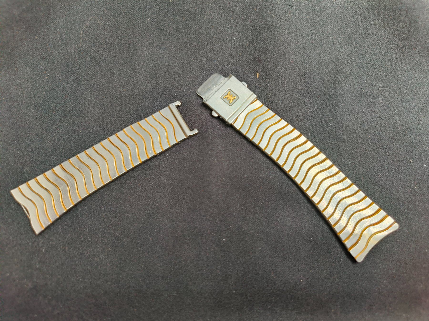 Ebel Armbänder & -reifen: Bracelet bicolor - Ebel – Gebraucht aus La Chaux-de-Fonds von curtitswisswatches 2
